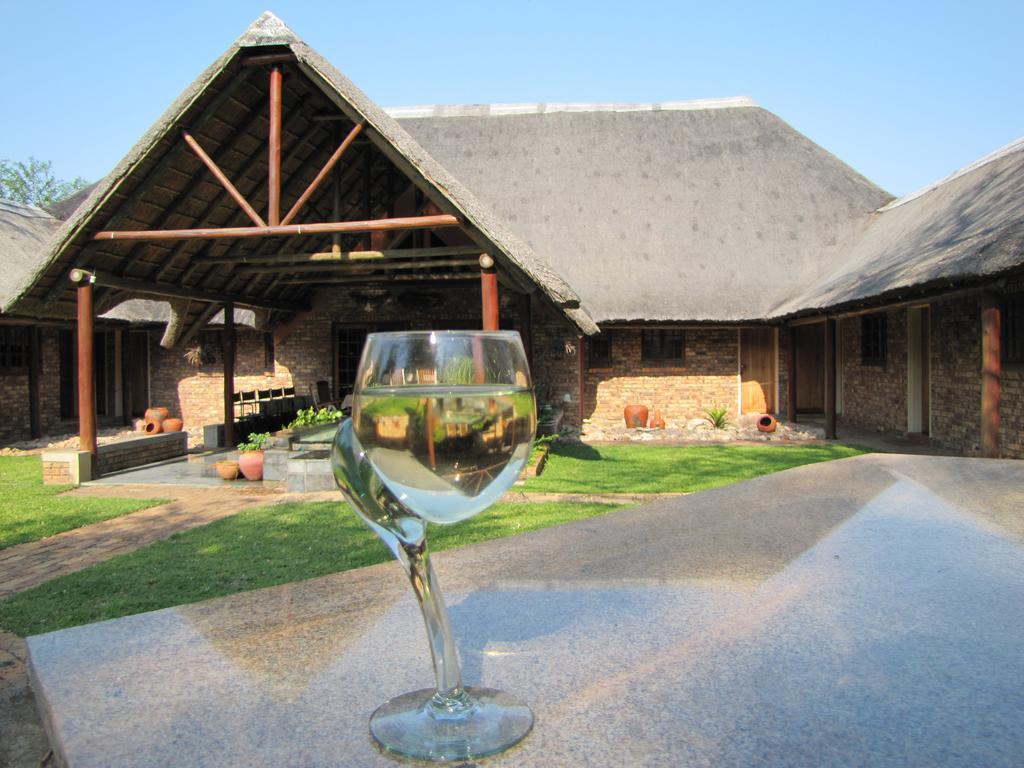 Serenity Du Bois Lodge Marloth Park Exterior photo